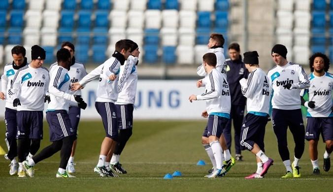 内线连拿二 内线连拿二